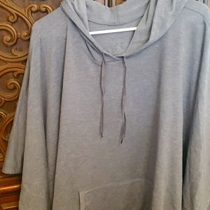 CuddlDuds Gray Hooded Poncho